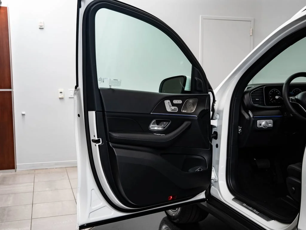 Used 2026 Polar White Mercedes-Benz GLE 350 image 28