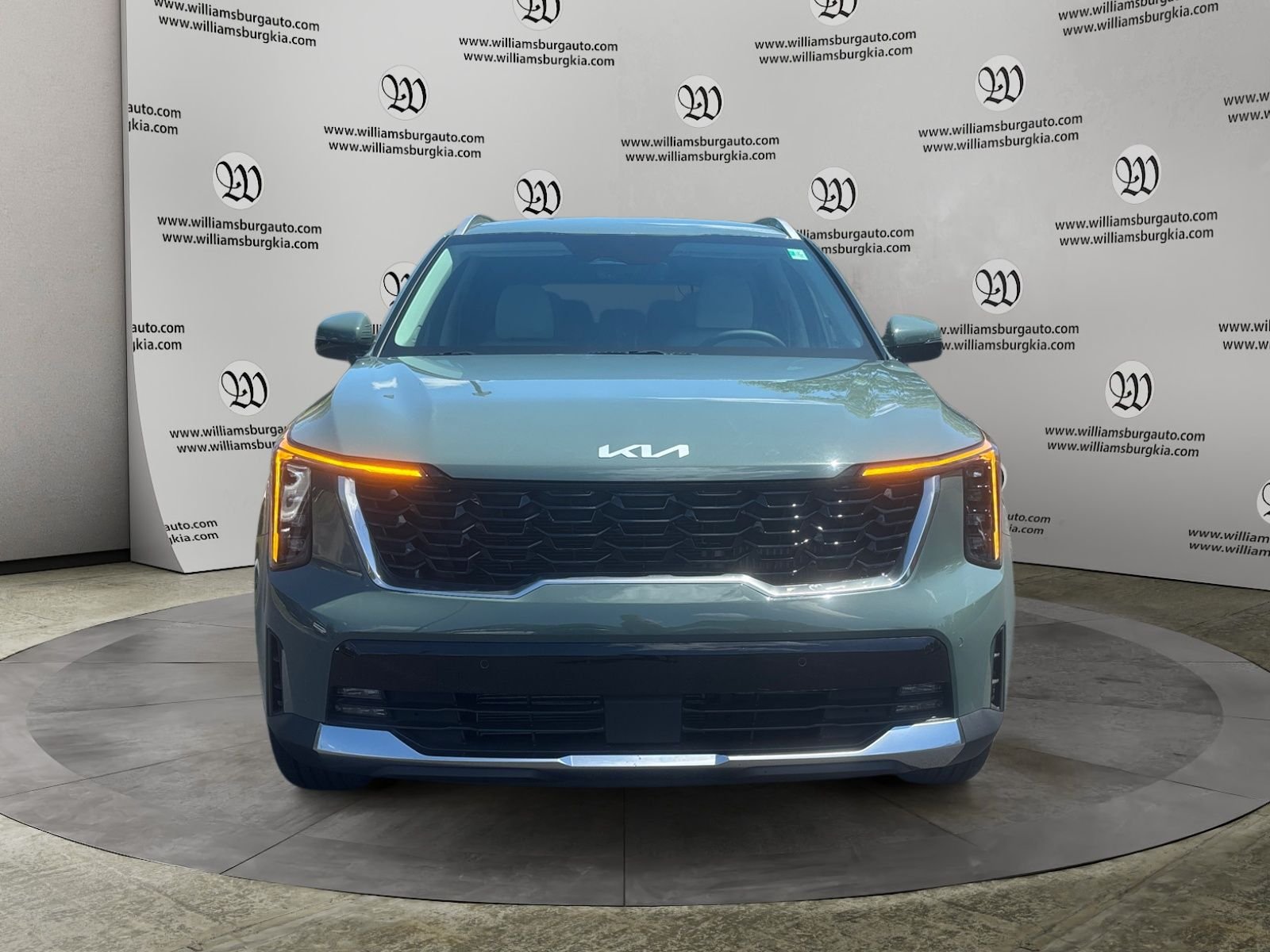 New 2026 Cityscape Green Kia EX image 8