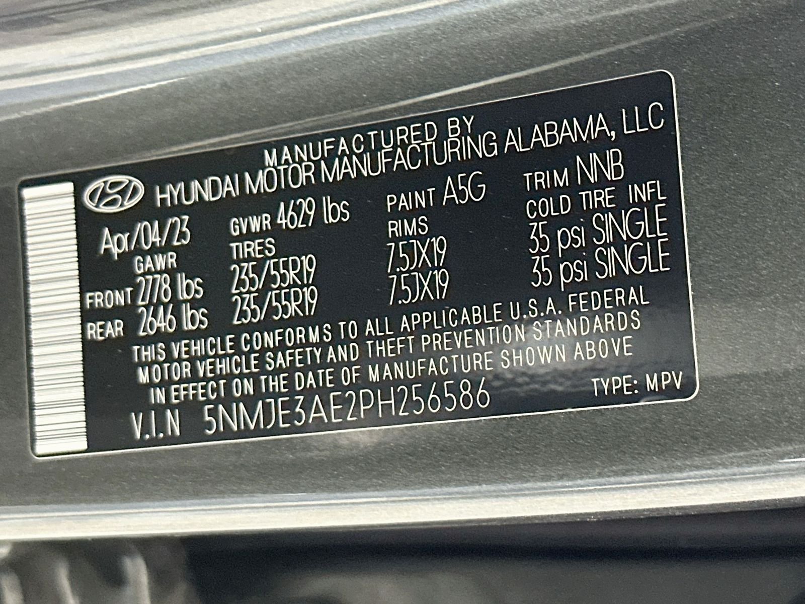 Used 2023 Amazon Gray Hyundai Limited image 35