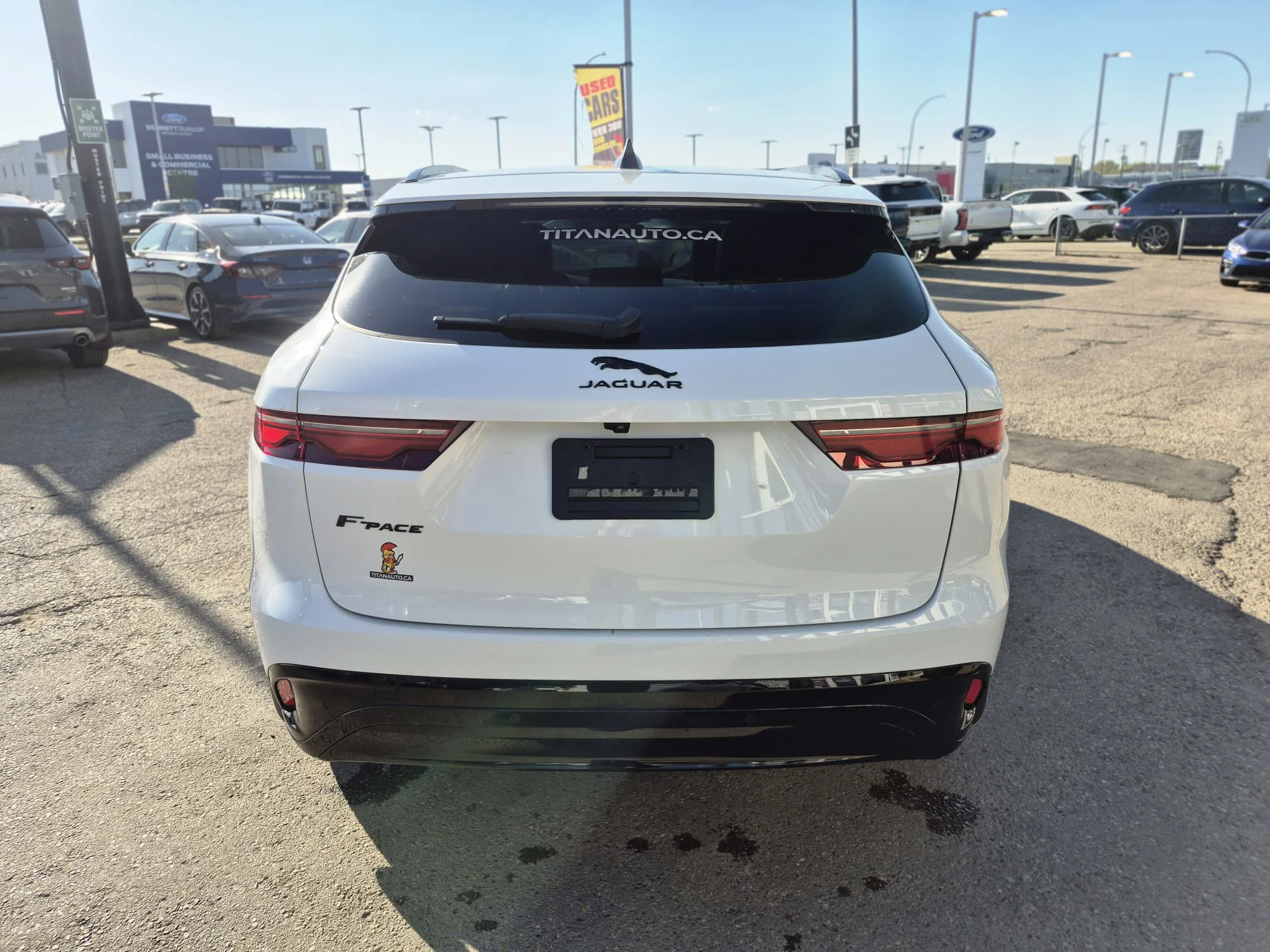 Used 2022 Fuji White Jaguar P250 S AWD*Nav | Htd Leather | Pano Roof | Htd Wheel | Blind Spot Detect | Meridian Audio | CarPlay image 14