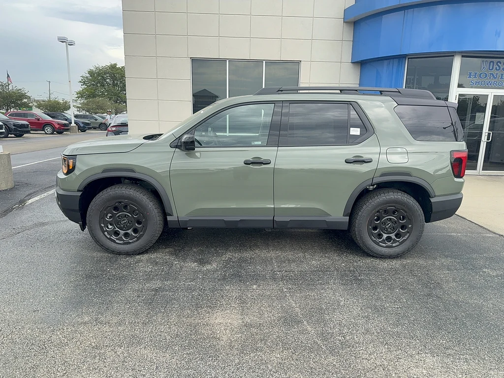 New 2026 Ash Green Metallic Honda TrailSport Elite Blackout image 8