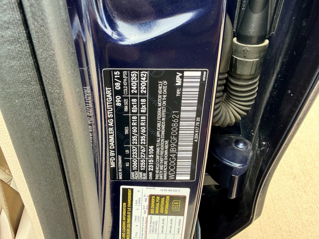 Used 2016 Lunar Blue Metallic Mercedes-Benz 300 image 34