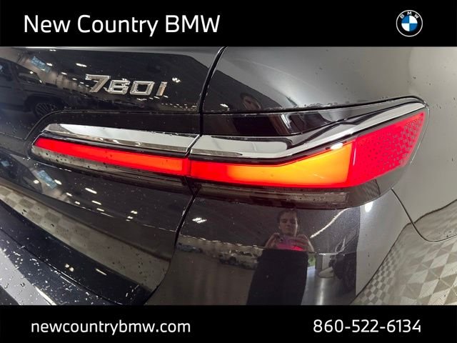Used 2024 Black Sapphire Metallic BMW 760i xDrive image 32