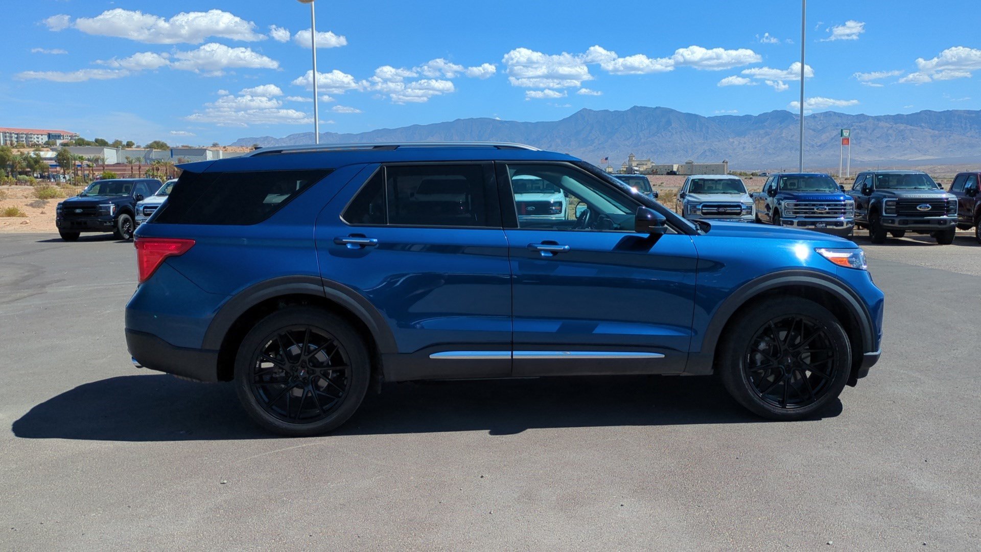 Used 2022 Blue Metallic Ford Limited image 2