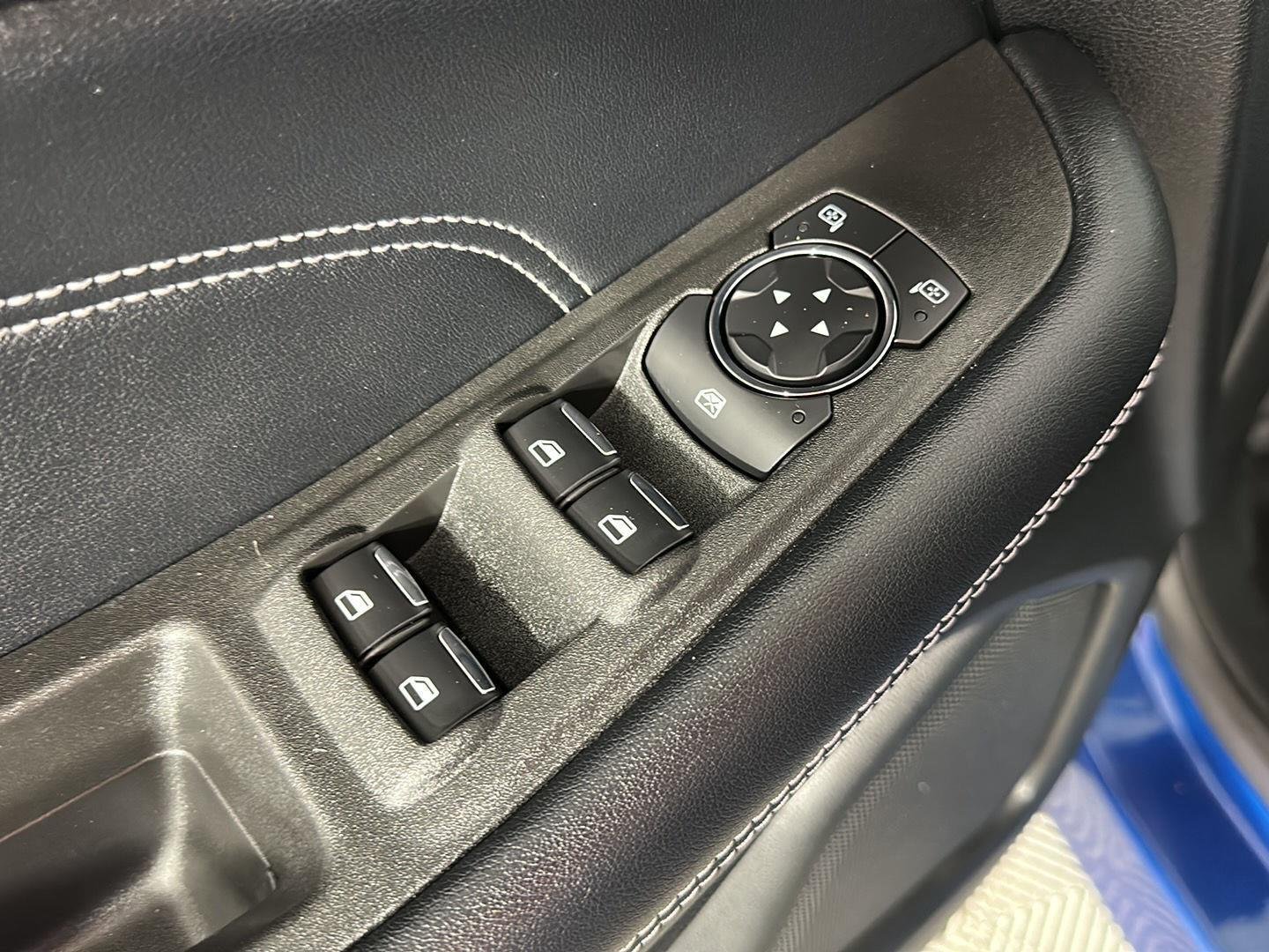 Used 2022 Atlas Blue Ford Titanium image 8