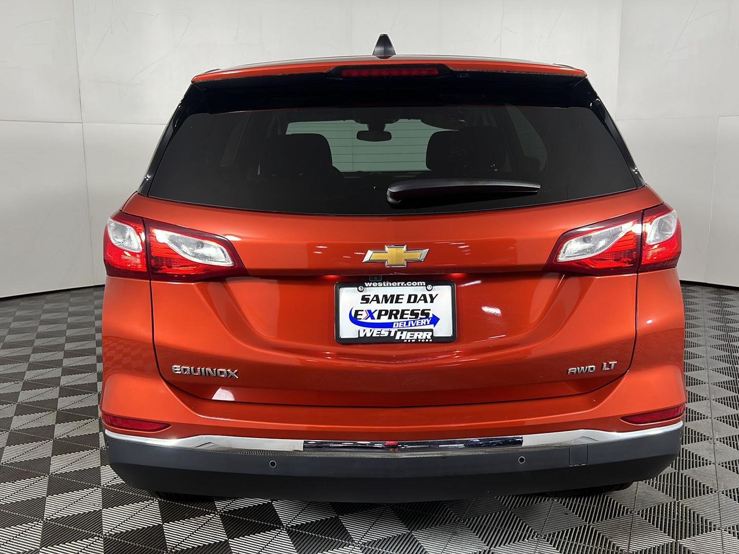 Used 2020 Cayenne Orange Metallic Chevrolet LT image 26