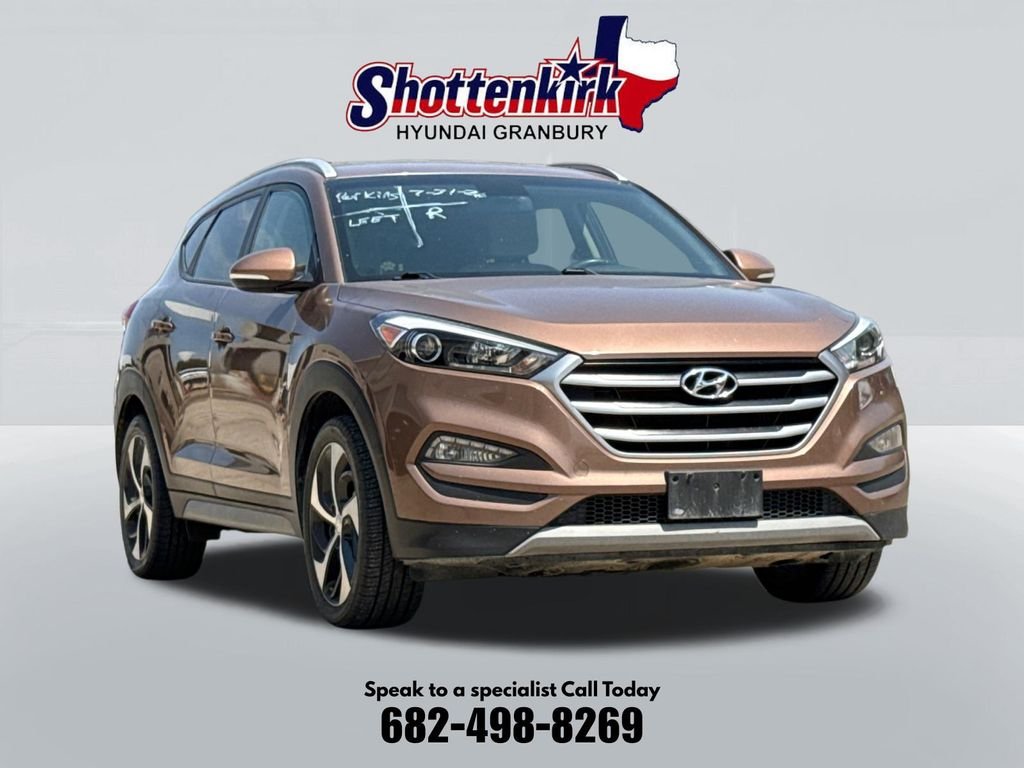 Used 2017 Beige Hyundai Sport image 3