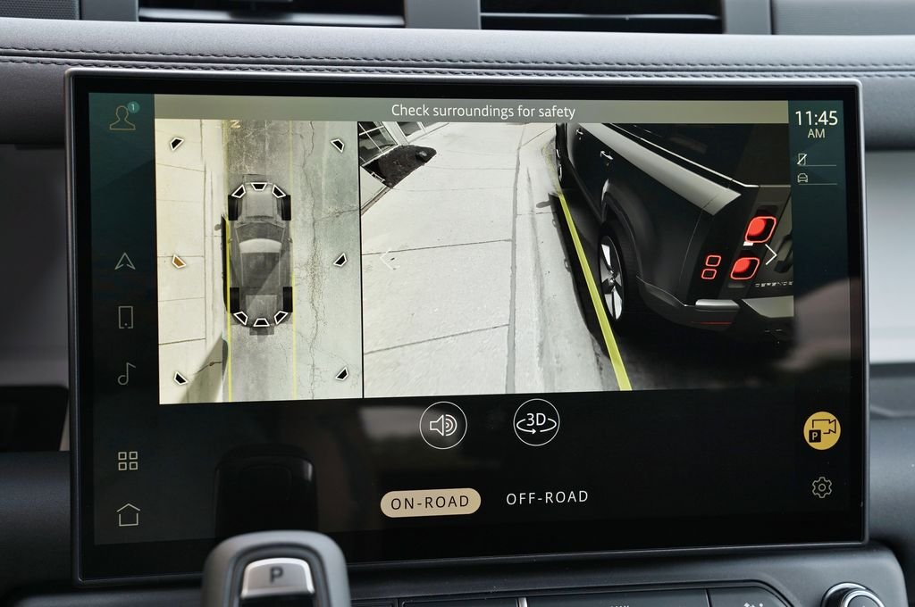 Used 2026 Gray Land Rover X-Dynamic SE image 26