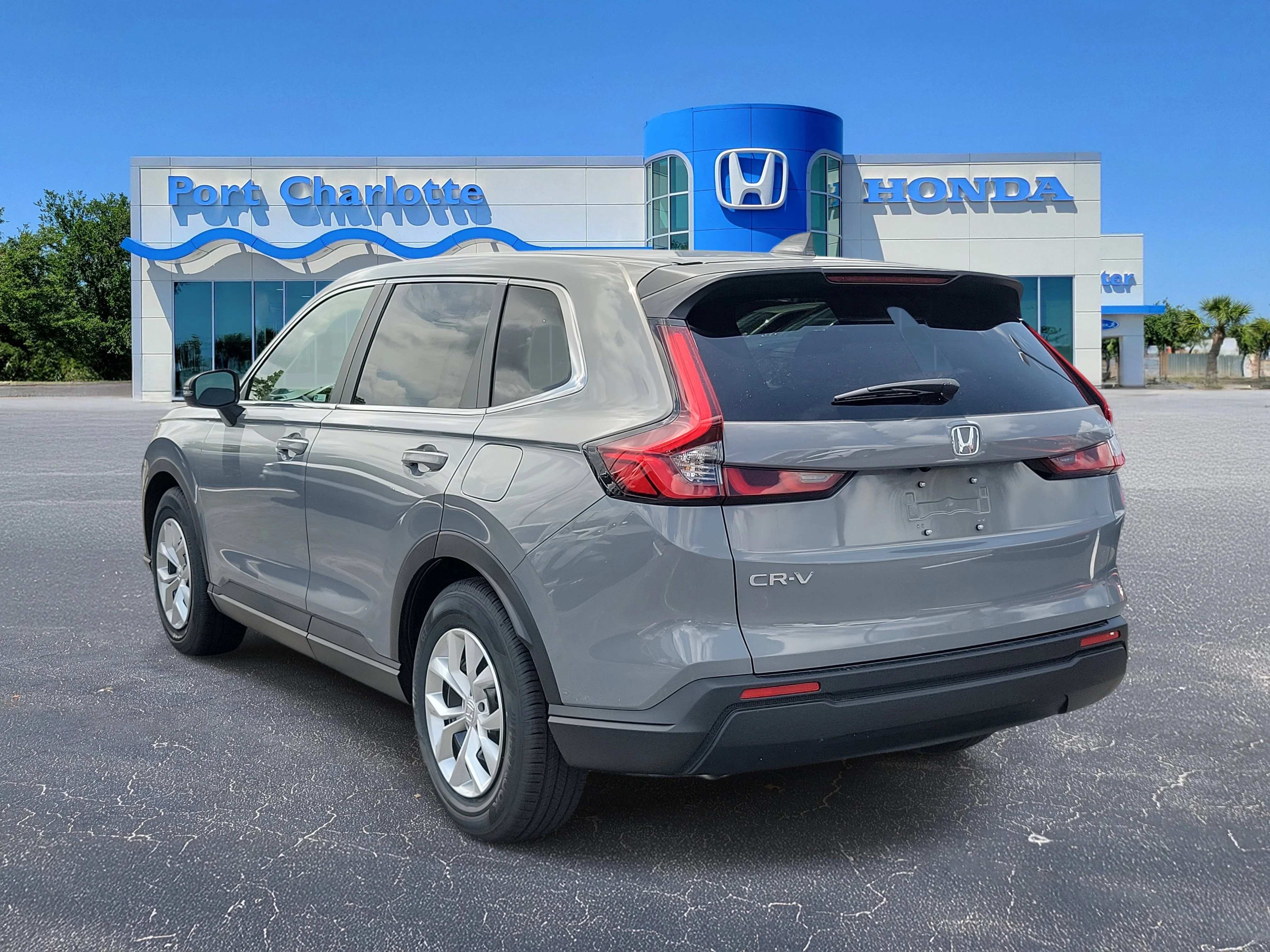 New 2026 Urban Gray Pearl Honda LX image 5