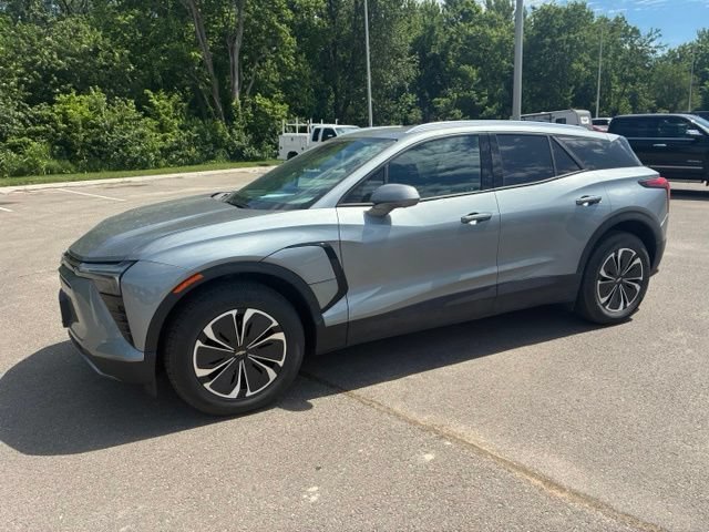 Used 2024 Chevrolet Blazer EV LT with VIN 3GNKDBRJXRS203253 for sale in Kansas City