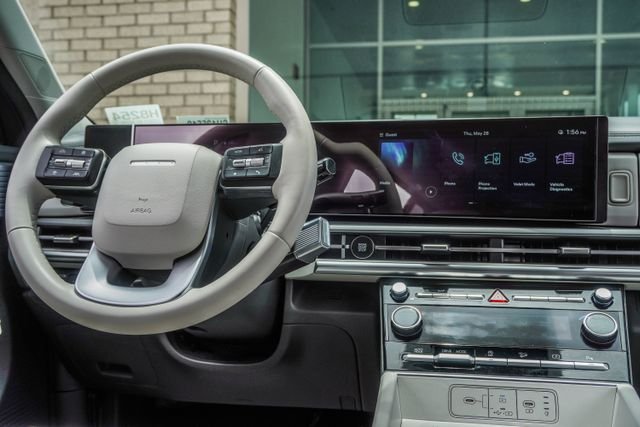 2025 Hyundai Santa Fe SEL - Photo 18