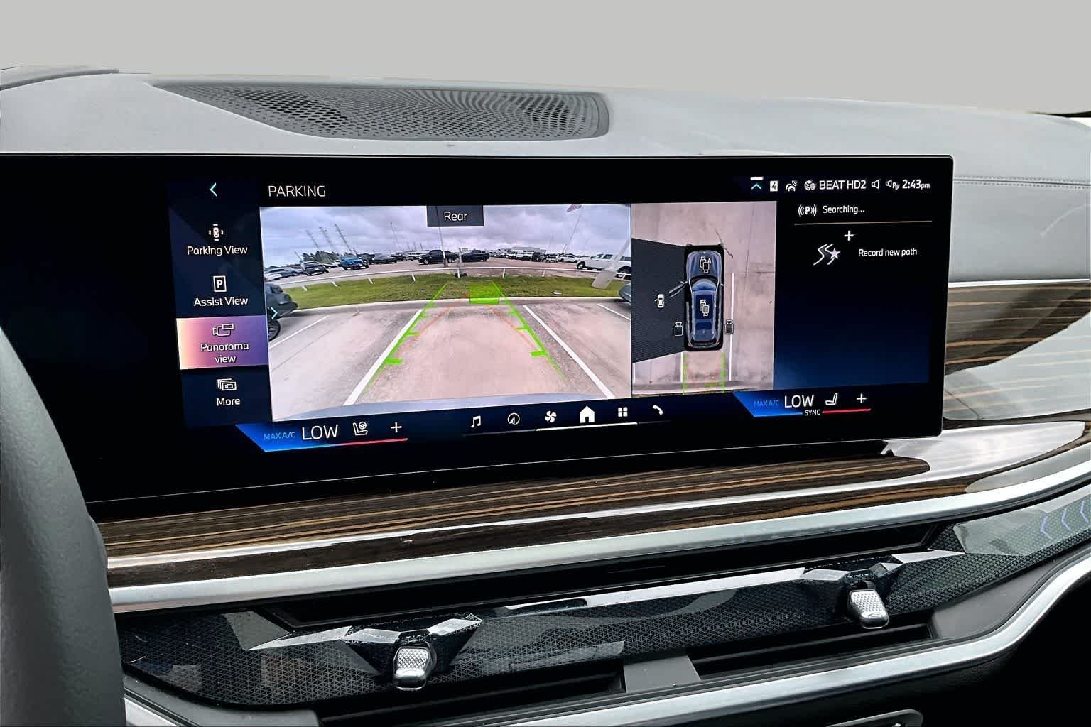 Used 2026 Skyscraper Grey Metallic BMW xDrive40i image 24
