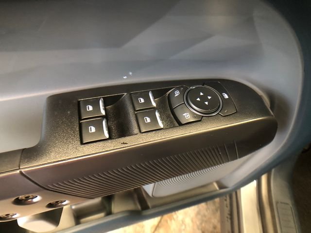 New 2026 Carbonized Gray Metallic Ford XLT image 12