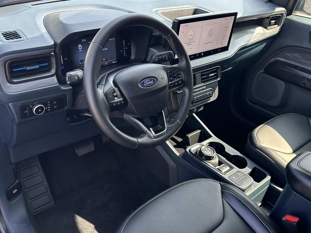 Used 2025 Blue Ford Lobo Standard image 2