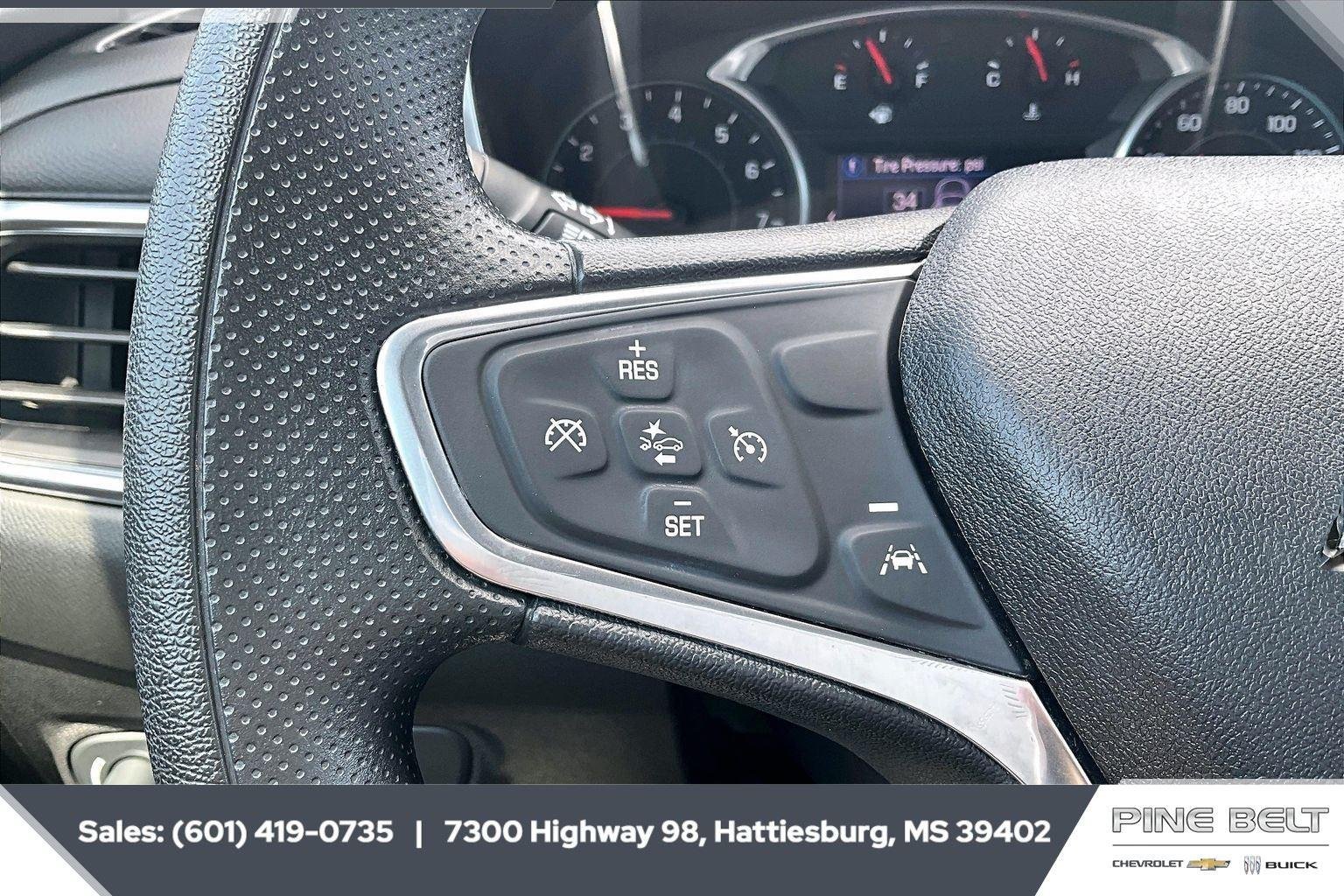 Used 2022 Summit White Chevrolet LT image 23