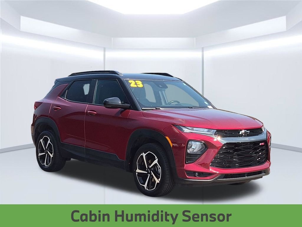 Used 2023 Crimson Chevrolet RS image 9