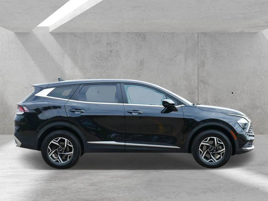 Certified 2023 Kia Sportage LX with VIN KNDPUCAF8P7053201 for sale in White Bear Lake, Minnesota