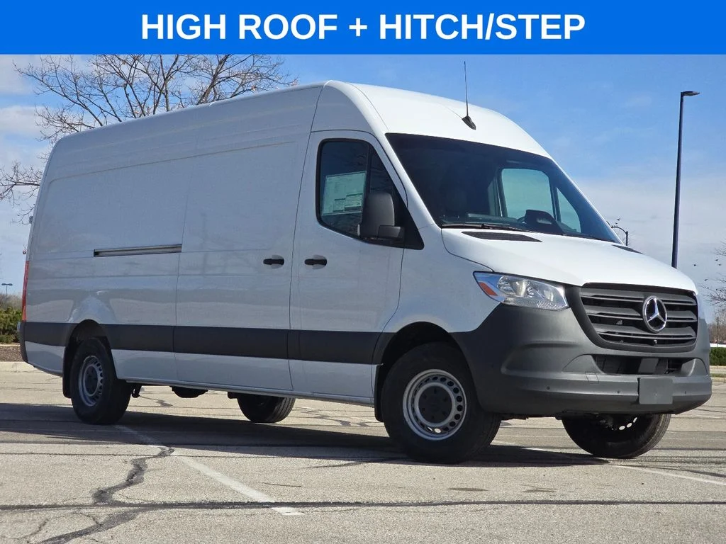 2026 Mercedes-Benz Sprinter 2500 170 WB High Roof's photo
