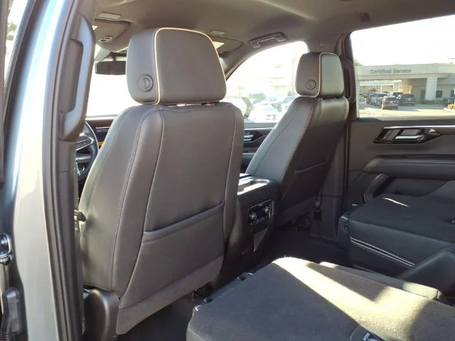 Used 2025 Sterling Gray Metallic Chevrolet Premier image 15