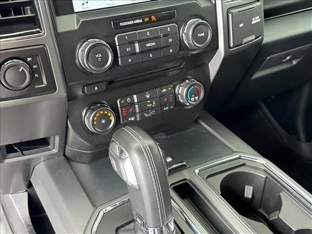 Used 2018 Black Ford XLT image 22