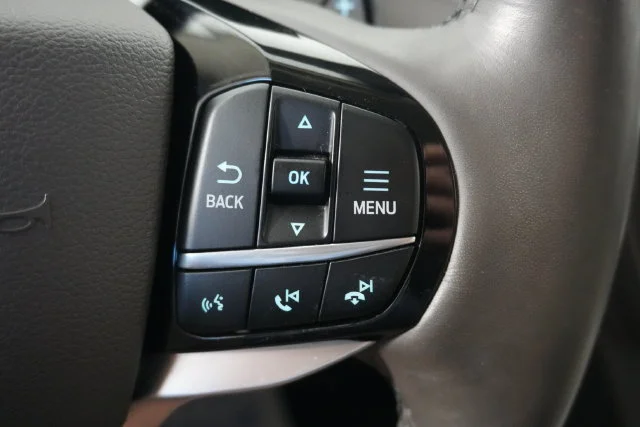 Used 2021 Star White Ford Platinum image 15