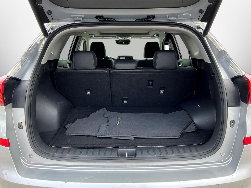 Certified Used 2020 Silver Hyundai Ultimate image 7