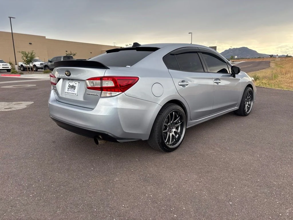Used 2018 Silver Subaru 2.0i image 5