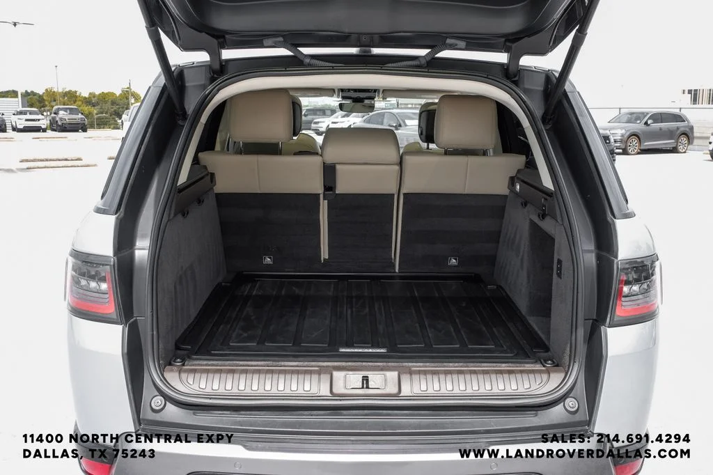 Used 2019 Silver Land Rover HSE image 57