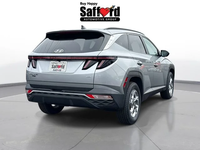 Used 2023 Silver Hyundai SEL image 8