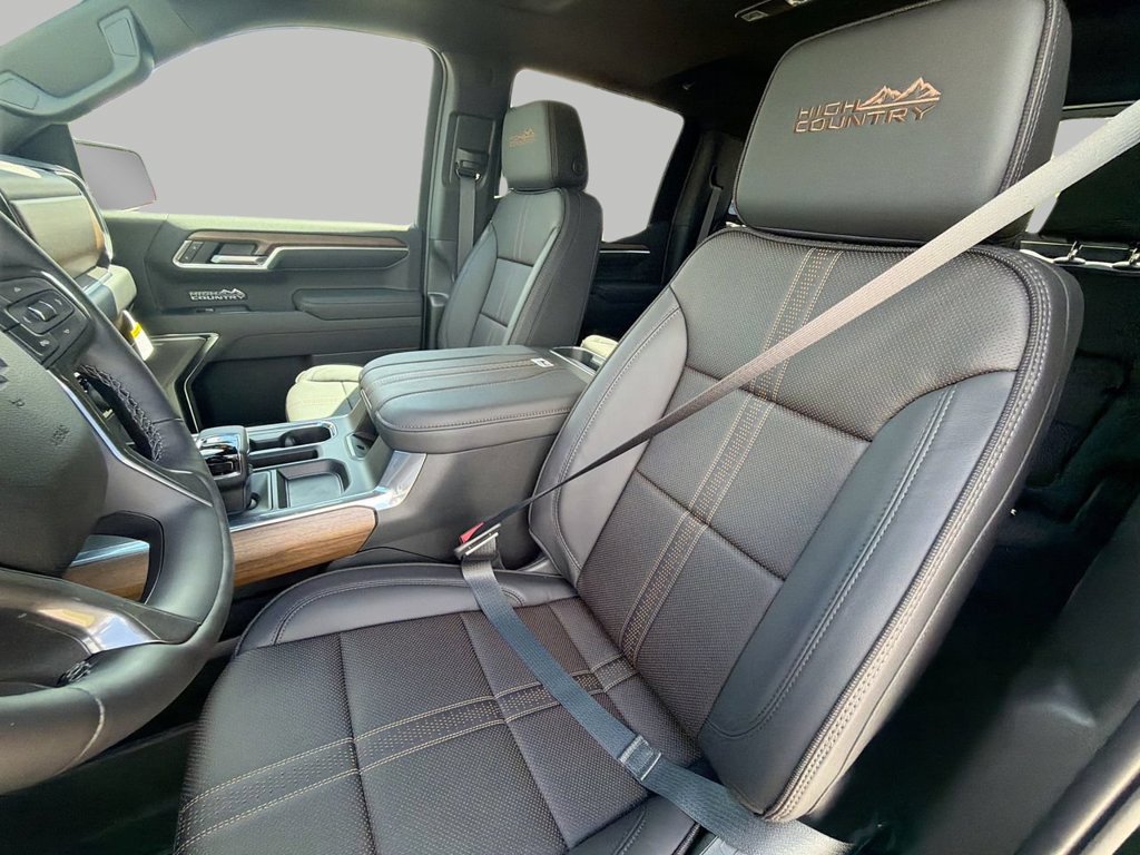 2026 Chevrolet Silverado 1500 High Country - Photo 17