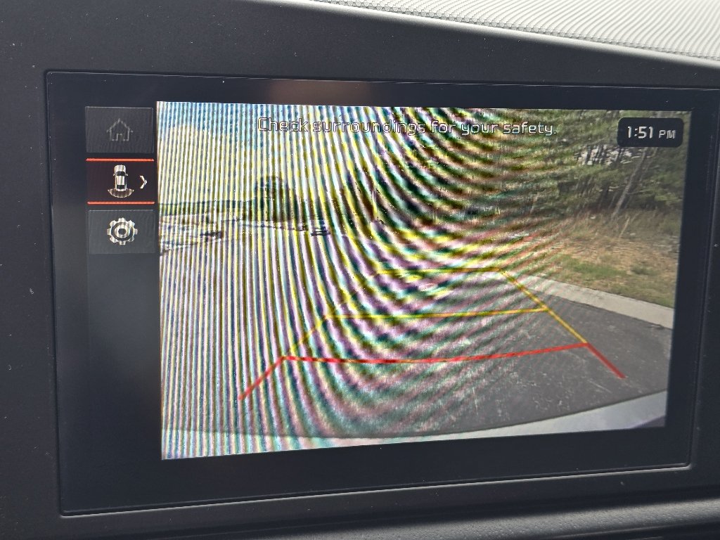2025 Kia Niro LX - Photo 10