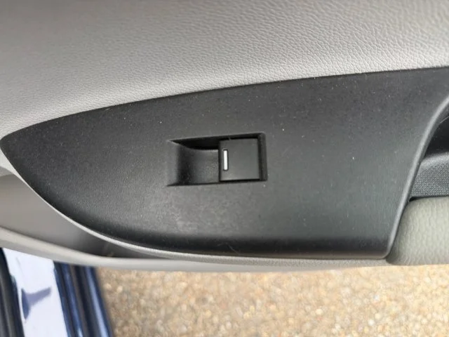 Used 2013 Blue Honda EX image 36