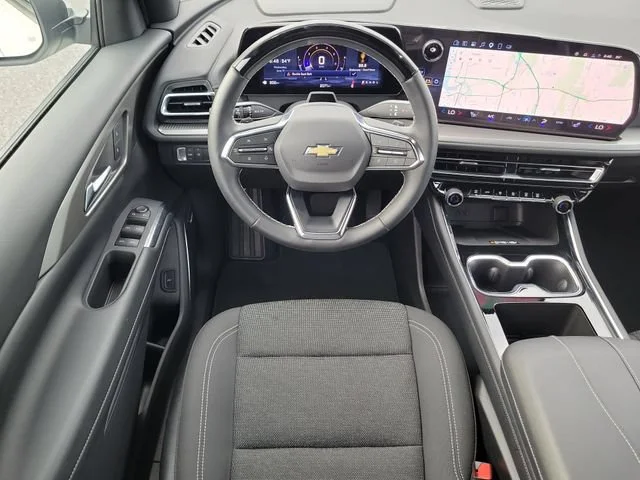 2025 Chevrolet Traverse LT - Photo 16
