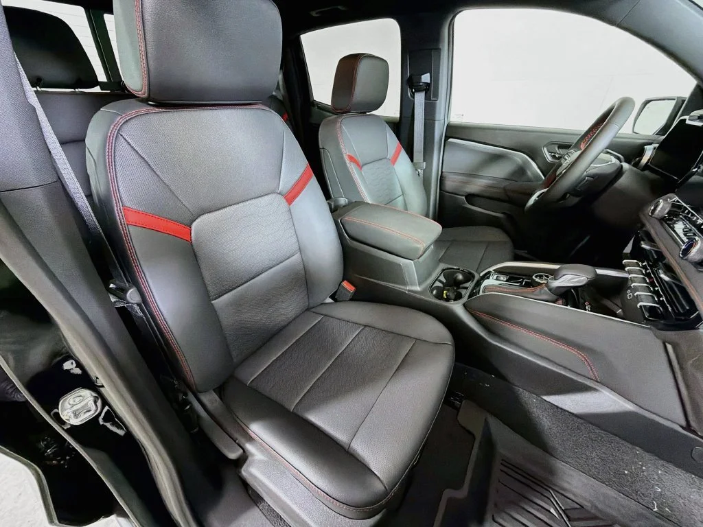 New 2026 Black Chevrolet Z71 image 24
