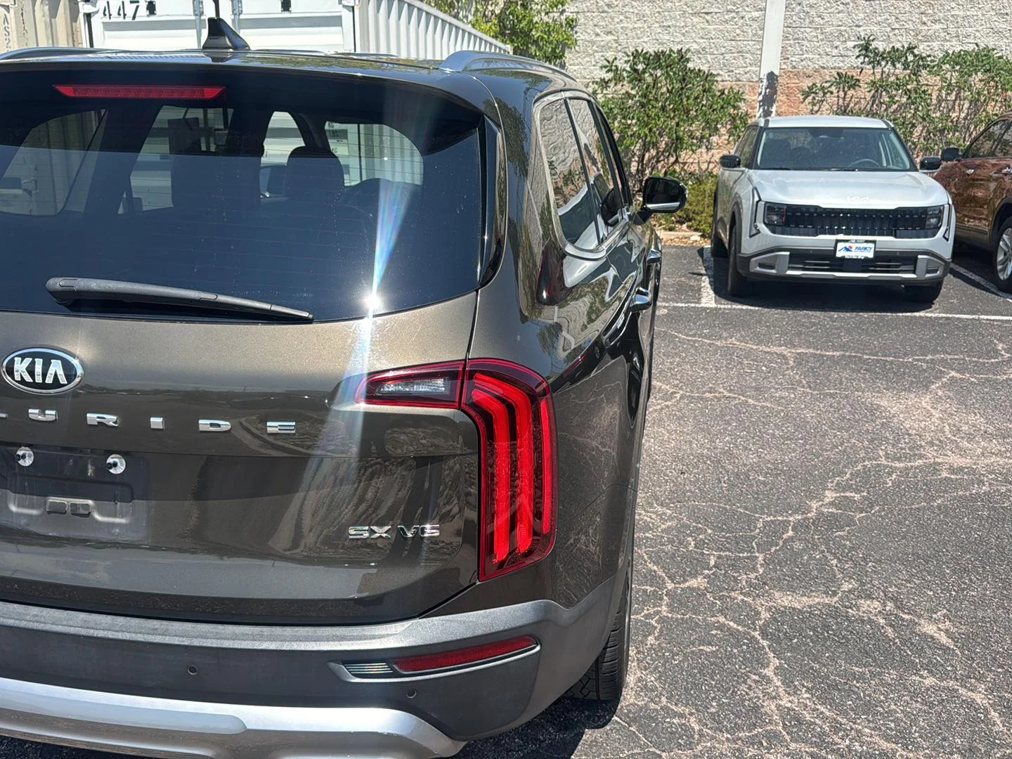 Used 2020 Dark Moss Kia SX image 4
