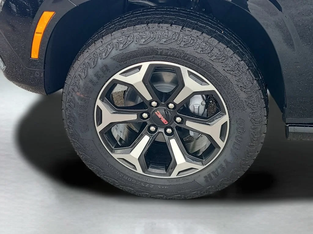 New 2026 Onyx Black GMC AT4 image 26