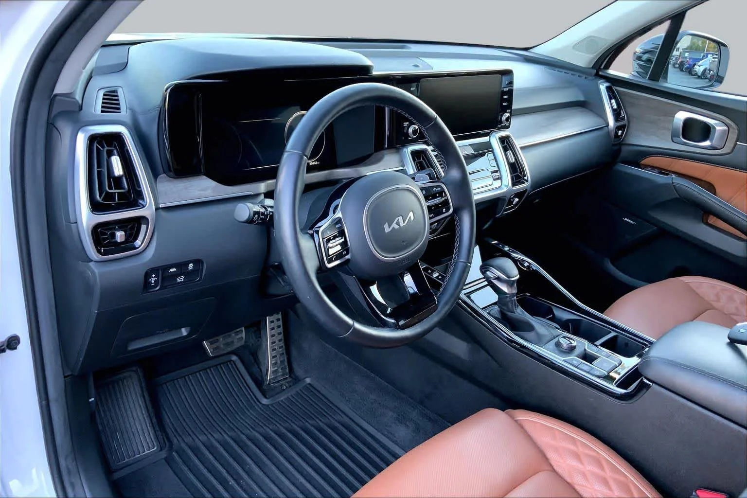 Used 2022 Glacial White Pearl Kia X-Line SX Prestige image 15