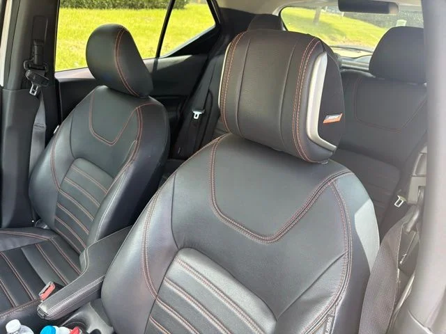 Used 2020 White Nissan SR image 10