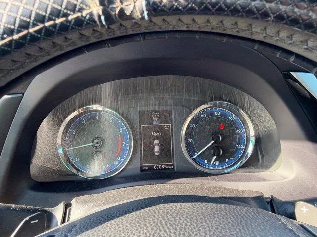 Used 2019 Gray Toyota SE image 21