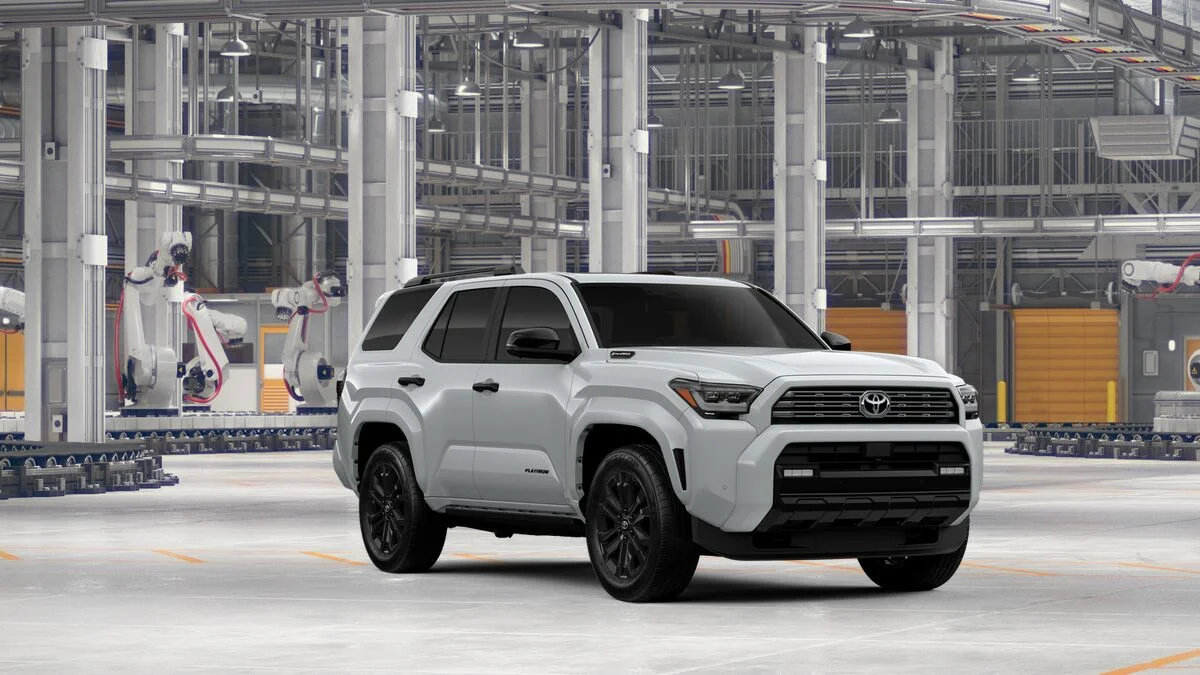 New 2026 Wind Chill Pearl Toyota Platinum image 15