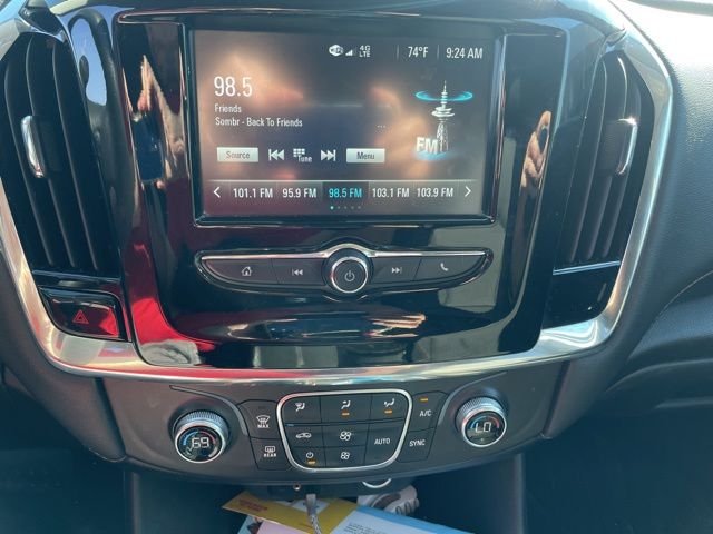 Used 2018 Summit White Chevrolet LS image 12