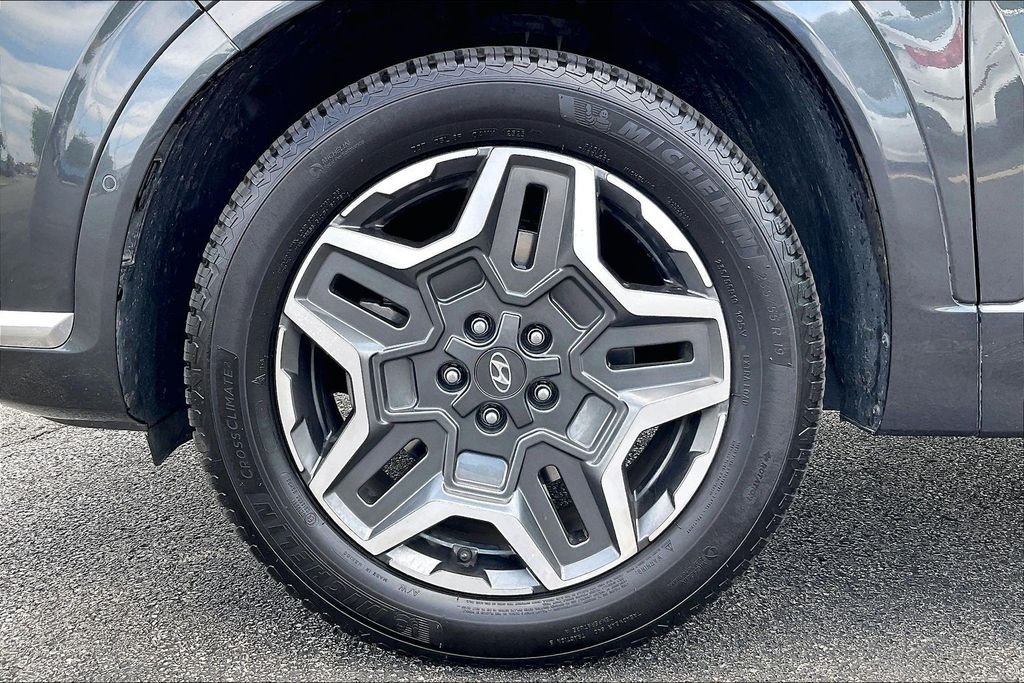 Used 2021 Gray Hyundai Calligraphy image 10