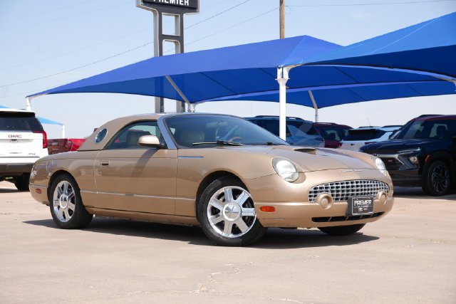 Used 2005 Gold Ford Base image 1