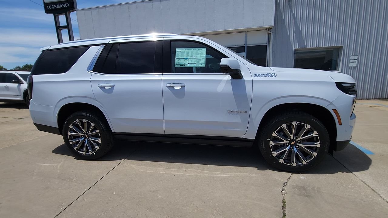 New 2026 Polar White Tricoat Chevrolet High Country image 9