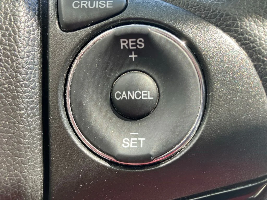 Used 2016  Honda LX image 12