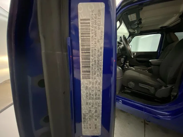 Used 2019 Blue Jeep Unlimited Sport S image 27