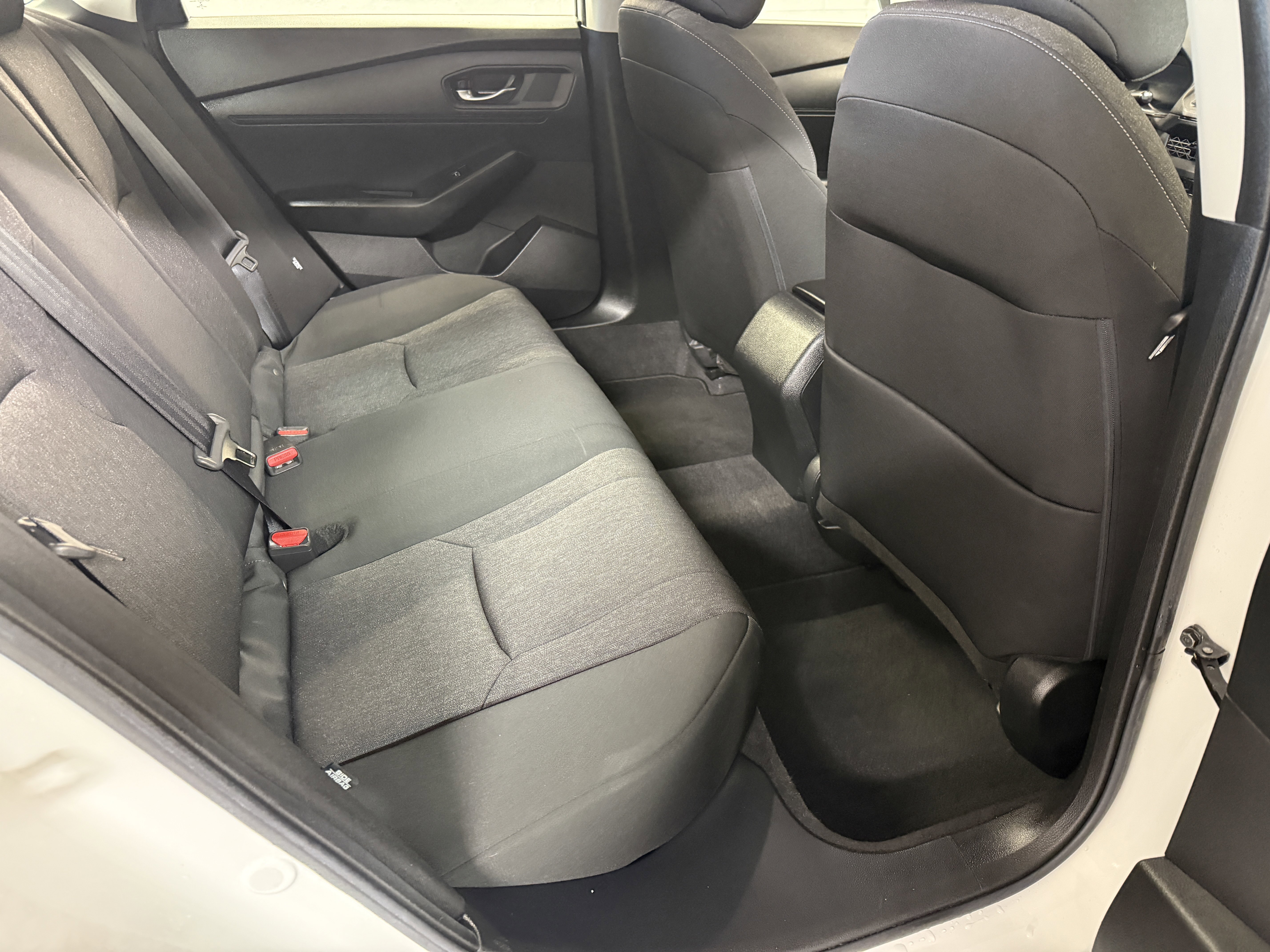 Used 2023 Platinum White Pearl Honda LX image 20