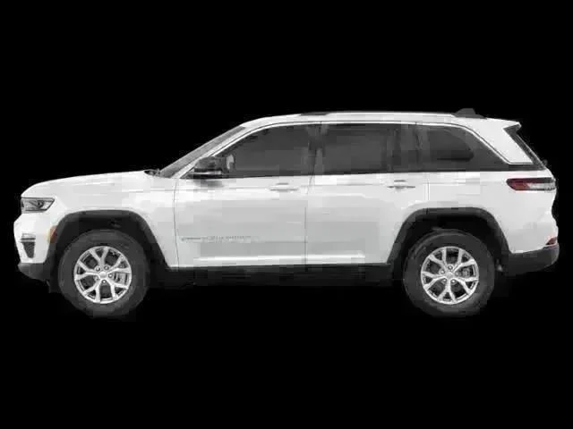 New 2025 Bright White Clear-Coat Exterior Paint Jeep Altitude X image 3
