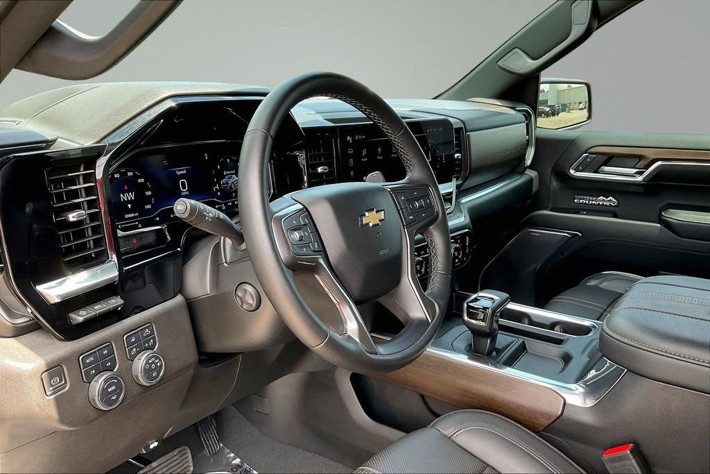 Used 2024 Dark Ash Metallic Chevrolet High Country image 14