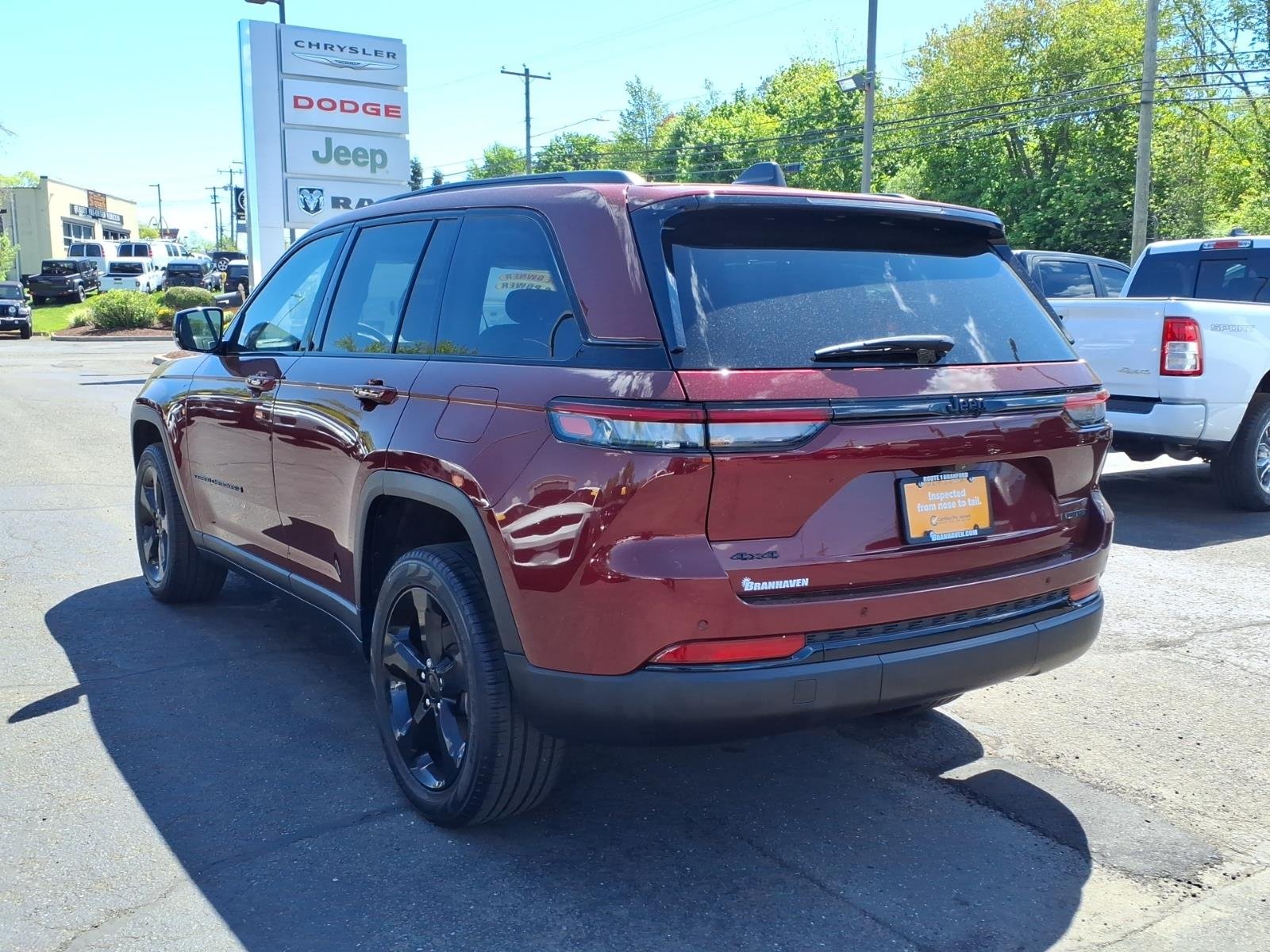 Certified Used 2023 Red Jeep Limited image 5